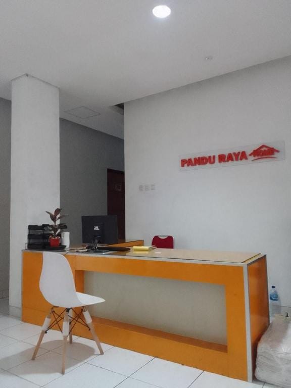 OYO 93831 Penginapan Cisauk Hotel in West Java