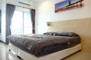 Mek Villa  By Janis Villa in Pattaya City