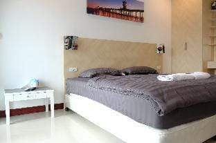 Mek Villa  By Janis Villa in Pattaya City