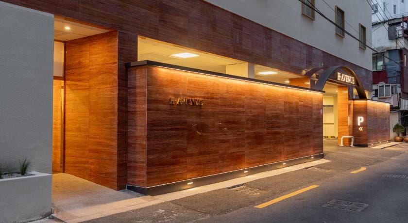 H. Avenue Hotel Moonhyun beach Hotel in Busan