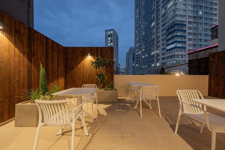 H. Avenue Hotel Moonhyun beach Hotel in Busan
