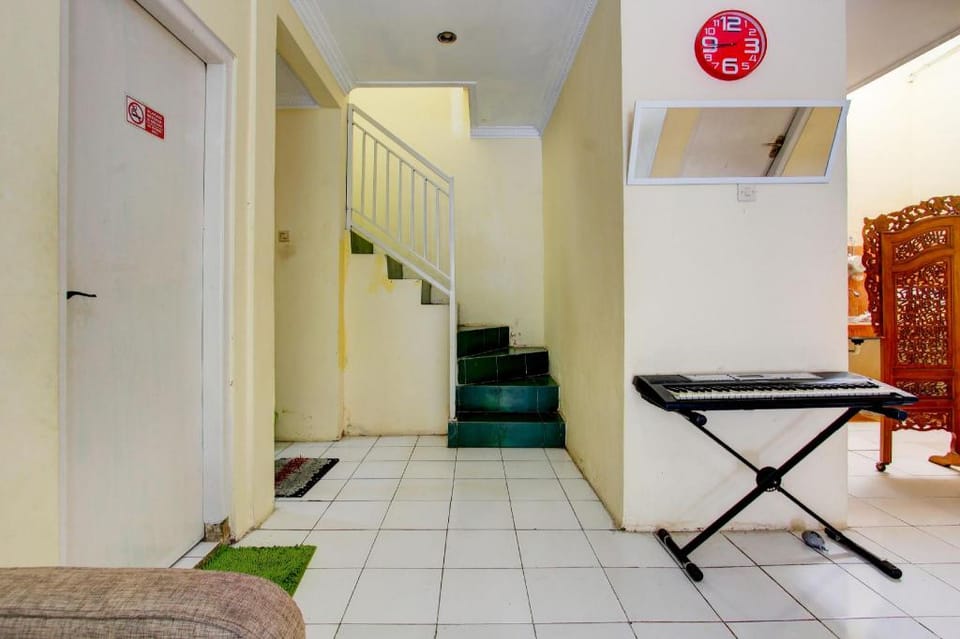 OYO 93859 Saffa 27 Guest House Hotel in Special Region of Yogyakarta