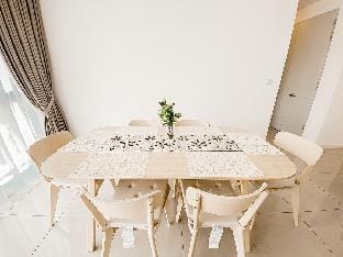 Muji Design Spacious Family 3R3B @ IOI Resort City Vacation rental in Putrajaya