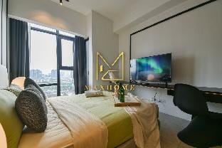 Infinity pool@Bukit bintang Axon KL studio A3b Vacation rental in Federal Territory of Kuala Lumpur
