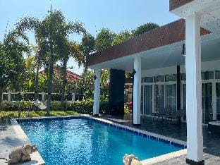3 bedroom Pool Villa near Market Village  Villa in Nong Kae
