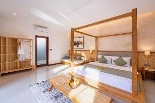 Roselyn 1 BR Private Pool With Garden View NE72 Villa in North Kuta
