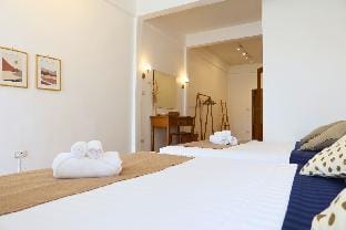 5 mins to Old City, full kitchen and washer Vacation rental in Chiang Mai
