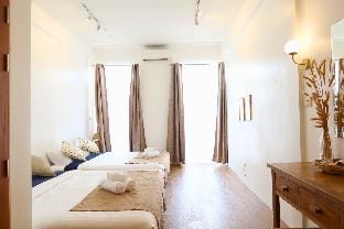 5 mins to Old City, full kitchen and washer Vacation rental in Chiang Mai