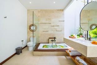 Roselyn 1 BR Private Pool With Garden View NE162A Villa in North Kuta