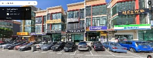 Larkin Sentral Bus Terminal Hotel Johor Bahru JB Villa in Johor Bahru