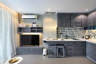 SABAY PROPERTY apart Phuket with a courtyard view Apartment in Kamala