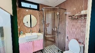 Vinhomes Skylake 2BR Luxury/ Near Keangnam/ Center Vacation rental in Laos