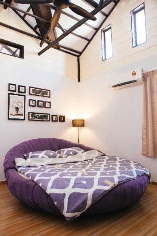 Looe Mansion @Pinjistation | 6B4B | 12pax Vacation rental in Ipoh