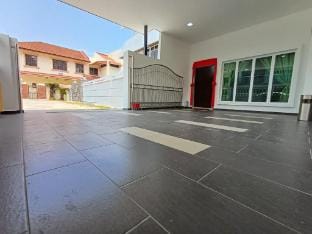 Season Homestay Malacca. Vacation rental in Malacca