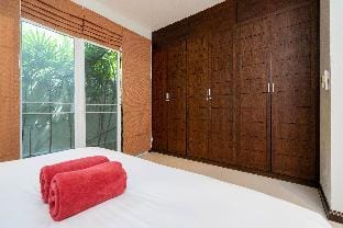 Lush Garden Pool Villa Morning Forest*3BR*Naiharn Villa in Rawai
