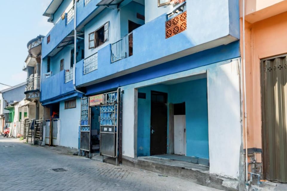 Hotel O 3n Homestay Syariah Hotel in East Java