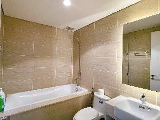 AnRooms - Vinhomes D'capitale 3BR / Near Keangnam Vacation rental in Laos