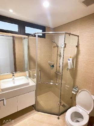 Vinhomes Skylake 2BR Luxury/ Near Keangnam/Center Vacation rental in Laos