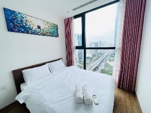 AnRooms - 1BR Vinhomes Skylake Luxury/ N Keangnam Vacation rental in Laos