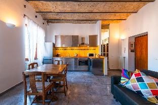 Casa Bodoni in Rome with 2 bedrooms and 2 bathrooms Apartment in Rome
