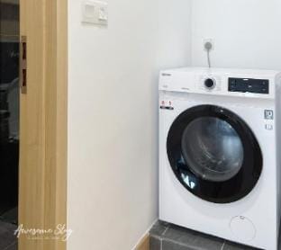 Spectacular KLCC view Studio@Colony Infinitum Vacation rental in Federal Territory of Kuala Lumpur