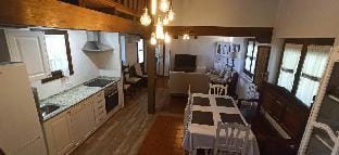 Finca La Josa, Candeleda, Gredos, Vutav397 Farm Stay in Extremadura, Spain