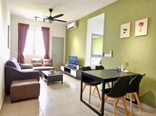 Tangerine 3BR 5pax | Sunsuria City | 14KM to KLIA Sepang Apartment in Selangor, Malaysia