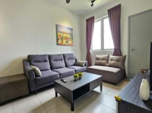 Tangerine 3BR 5pax | Sunsuria City | 14KM to KLIA Sepang Apartment in Selangor, Malaysia