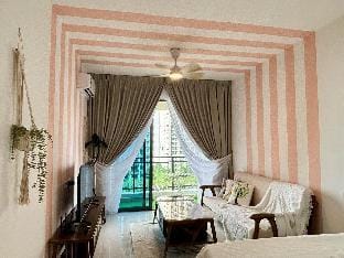 Cozy 1B1R Condo Forest City Apartment in Johor
