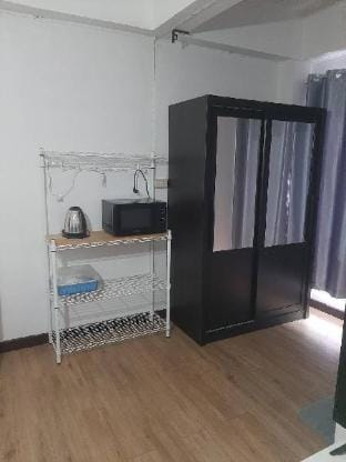 daily room cheap price in the middle of the city  Apartment in Laos