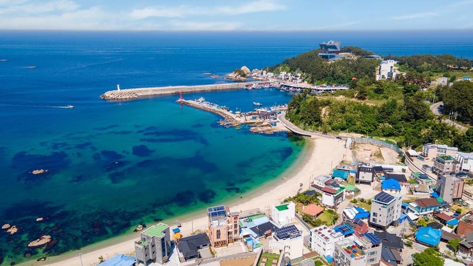 Samcheok jangho sanho Pension Bed and Breakfast in South Korea