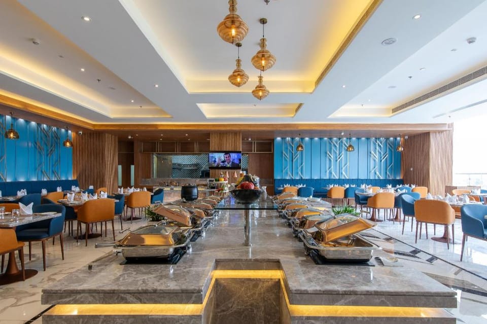 HOMETEL ALAMBAGH LUCKNOW Hotel in Lucknow