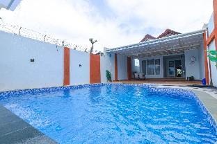 Villa Gardenia Vacation rental in Batu
