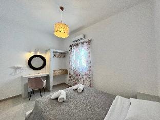 Santorini Villa Nev4 Apartment in Santorini