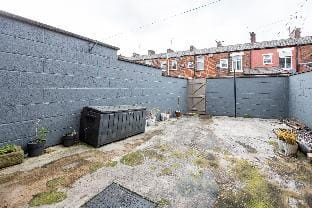 Cosy Two bedroom Terrace Blackburn Vacation rental in Blackburn