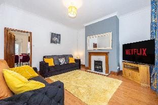 Cosy Two bedroom Terrace Blackburn Vacation rental in Blackburn