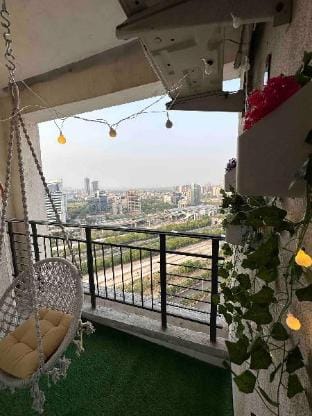 Sojourn Stays- Summer vibes Vacation rental in Noida