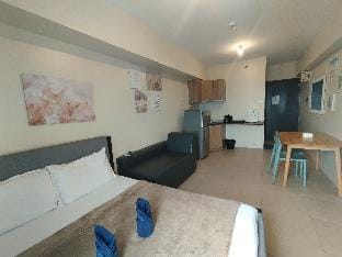 Cebu Avida Riala T3 1515 IT Park Apartment in Lapu-Lapu City