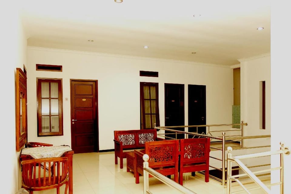 Hotel O D' Maktab Homestay Syariah Hotel in East Java