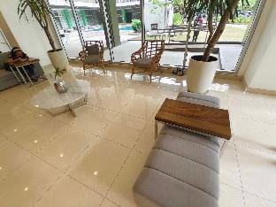 Cebu Avida Riala T4 1120 IT Park Apartment in Lapu-Lapu City