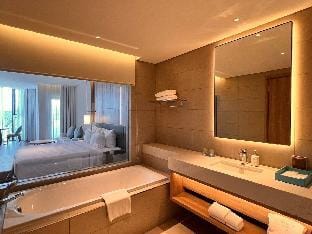 Spring Break Retreat Apt I Rainfall Shower.Netflix Vacation rental in Laos