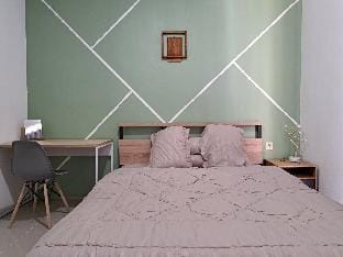 Cozy 3BD Home w AC & Netflix Vacation rental in Indonesia