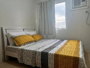 Sunset Lovers-2BR Apt Riverview Apartment in Iloilo City