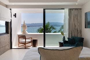Syrah Beachfront Villa in Koh Samui Villa in Ko Samui