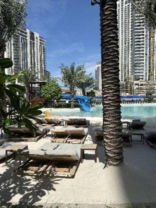 Exquisite 1-Bedroom with Pool Scenery in Creek Apartment in Dubai