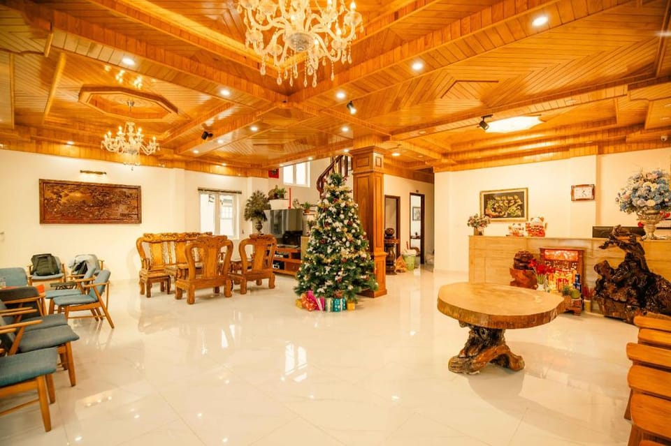 Ruby Peace Hotel Hotel in Dalat