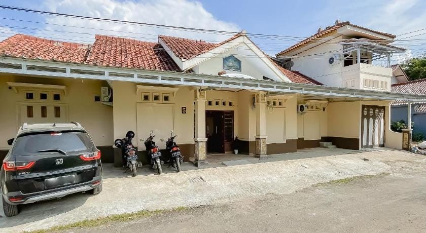 Urbanview Hotel Sany Cirebon Hotel in West Java