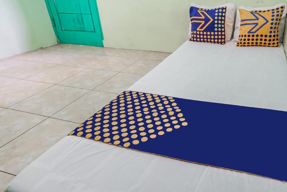 Hotel O Wunut Homestay Syariah Hotel in East Java