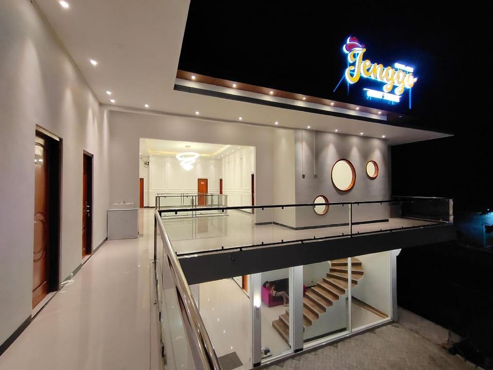JENGGO Riverside RedPartners Kampung Inggris Pare Hotel in East Java
