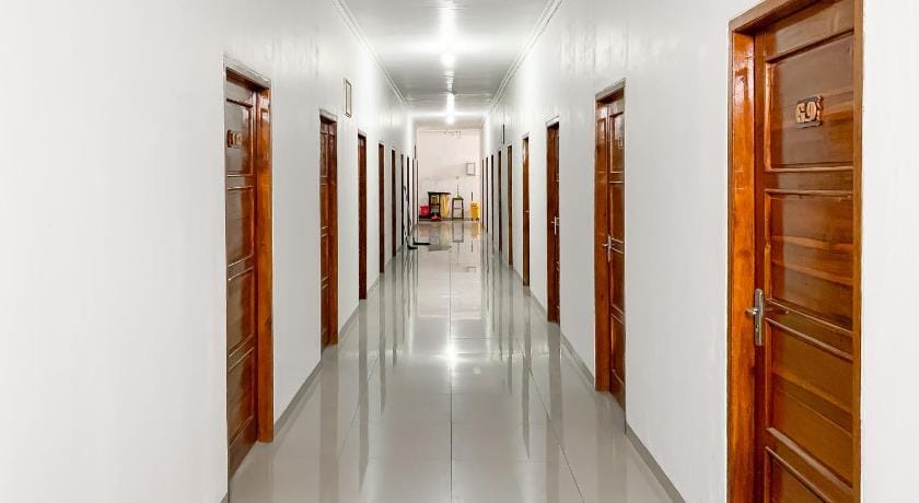 Penginapan Losmen Ayu Pamanukan RedPartner Hotel in West Java